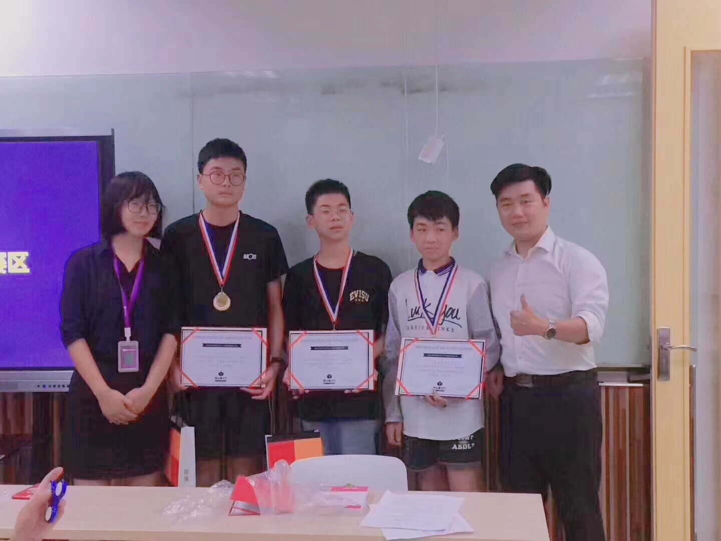 昂立智立方“大冲顶”半决赛圆满落幕,六战队将争霸总决赛